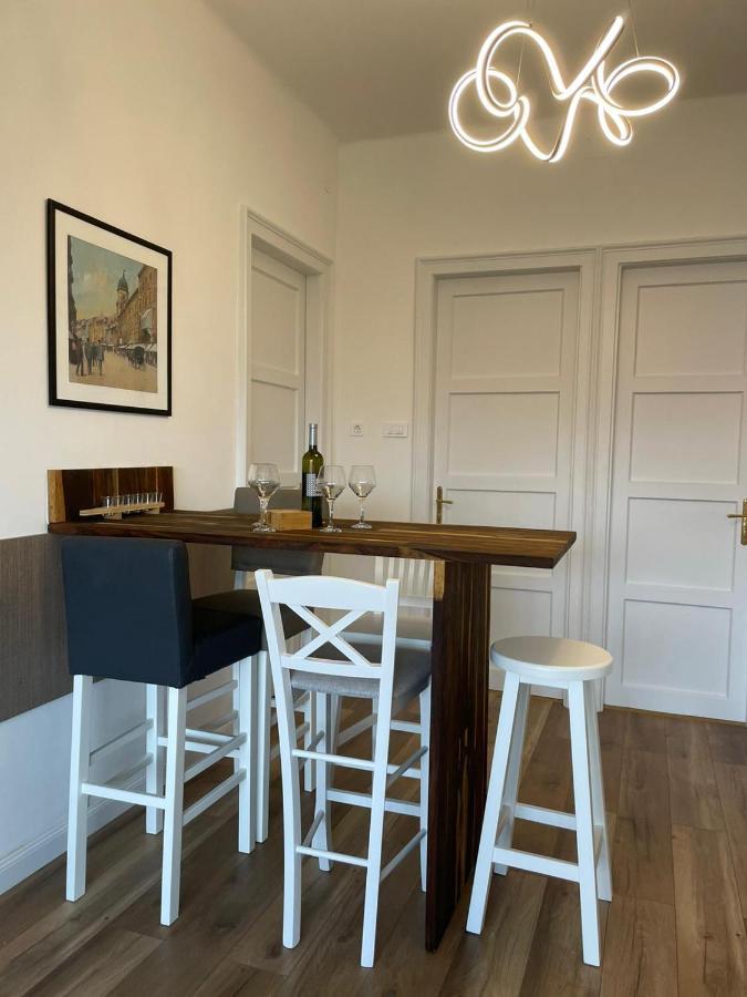 Sea Flower Apartment Rijeka Extérieur photo