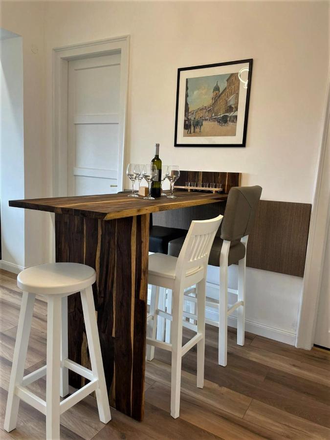 Sea Flower Apartment Rijeka Extérieur photo