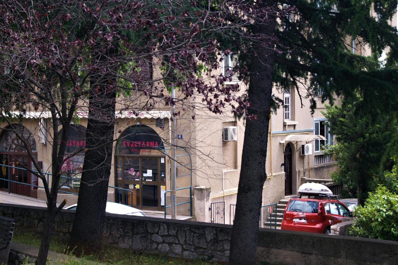 Sea Flower Apartment Rijeka Extérieur photo