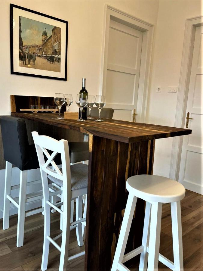 Sea Flower Apartment Rijeka Extérieur photo