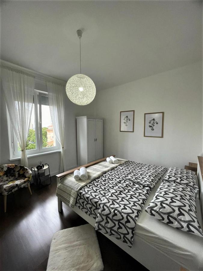 Sea Flower Apartment Rijeka Extérieur photo