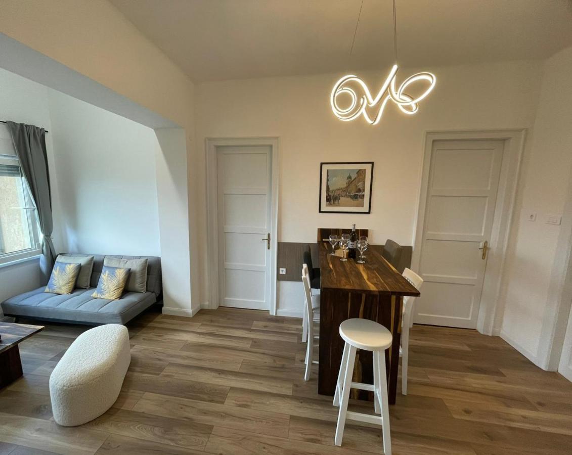 Sea Flower Apartment Rijeka Extérieur photo