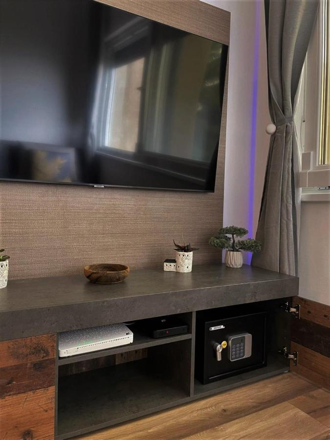 Sea Flower Apartment Rijeka Extérieur photo
